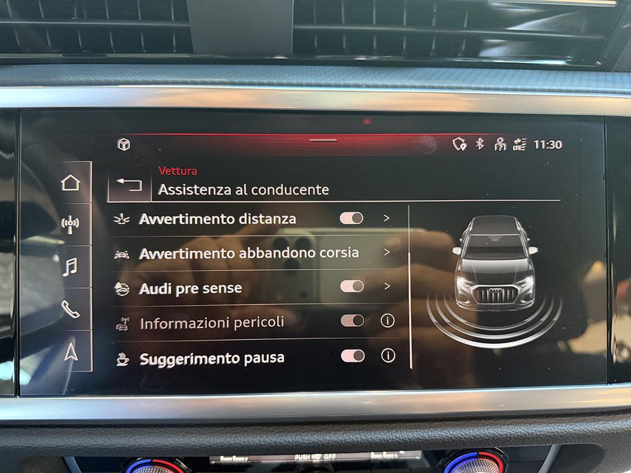 AUDI Q3 35 TDI S-Tronic Business - 26