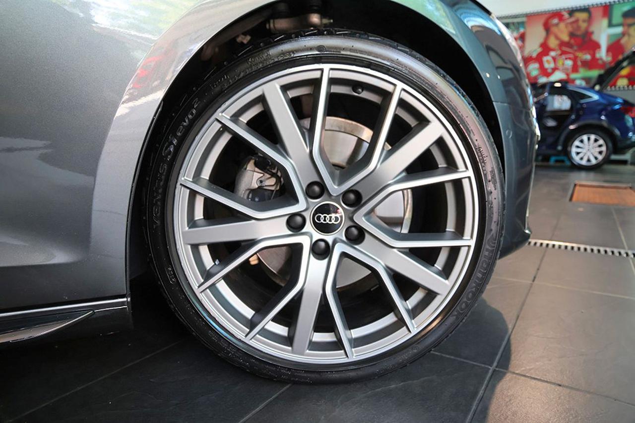 AUDI A4 35 TFSI Avant S-Tronic S-Line - 6