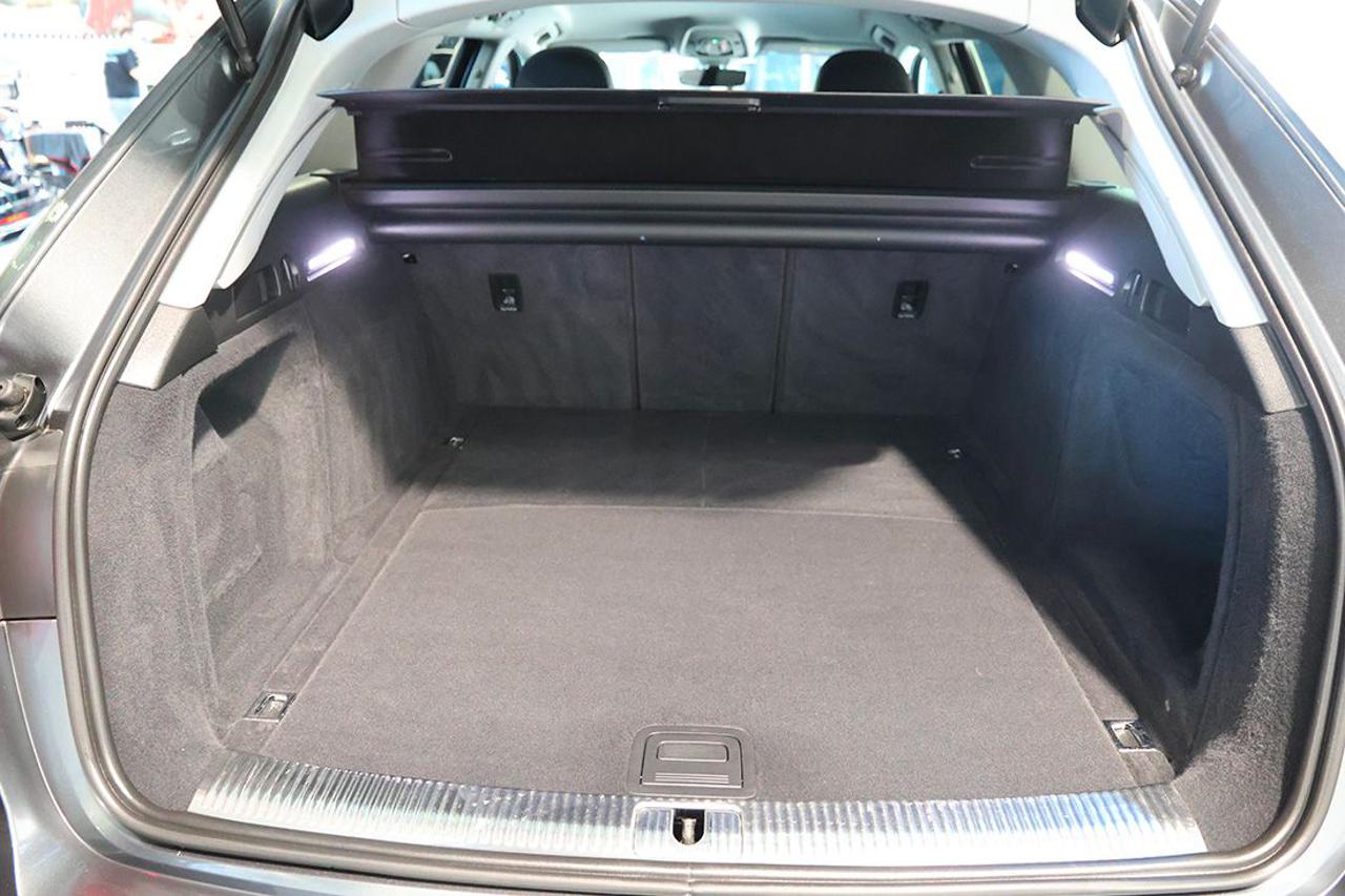 AUDI A4 35 TFSI Avant S-Tronic S-Line - 12