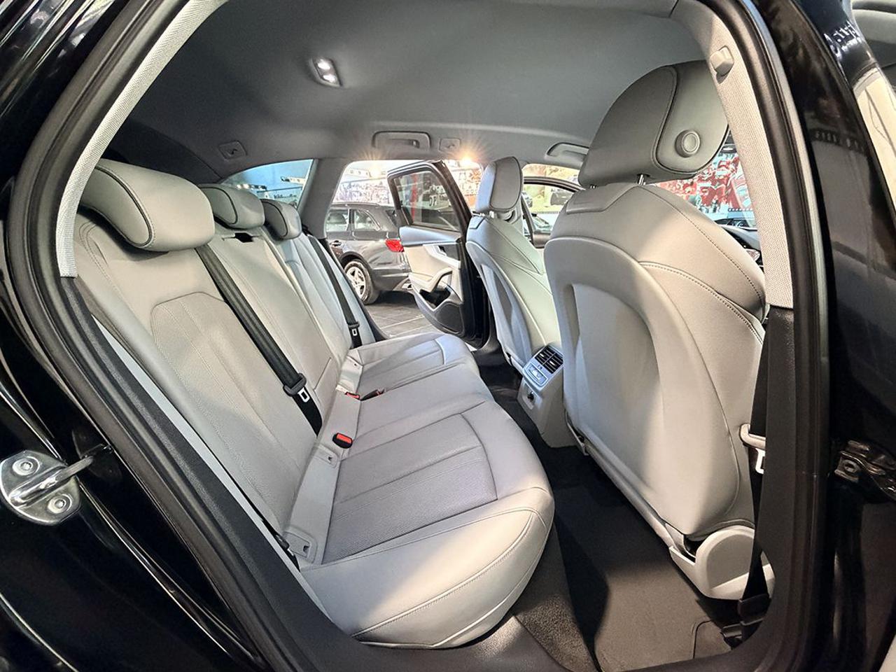 AUDI A4 allroad 40 TDI S-Tronic Identity Contrast - 18
