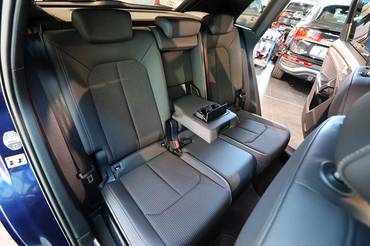 AUDI Q3 35 TDI S-Tronic S-Line - 20