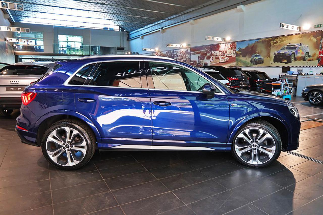 AUDI Q3 35 TDI S-Tronic S-Line - 10