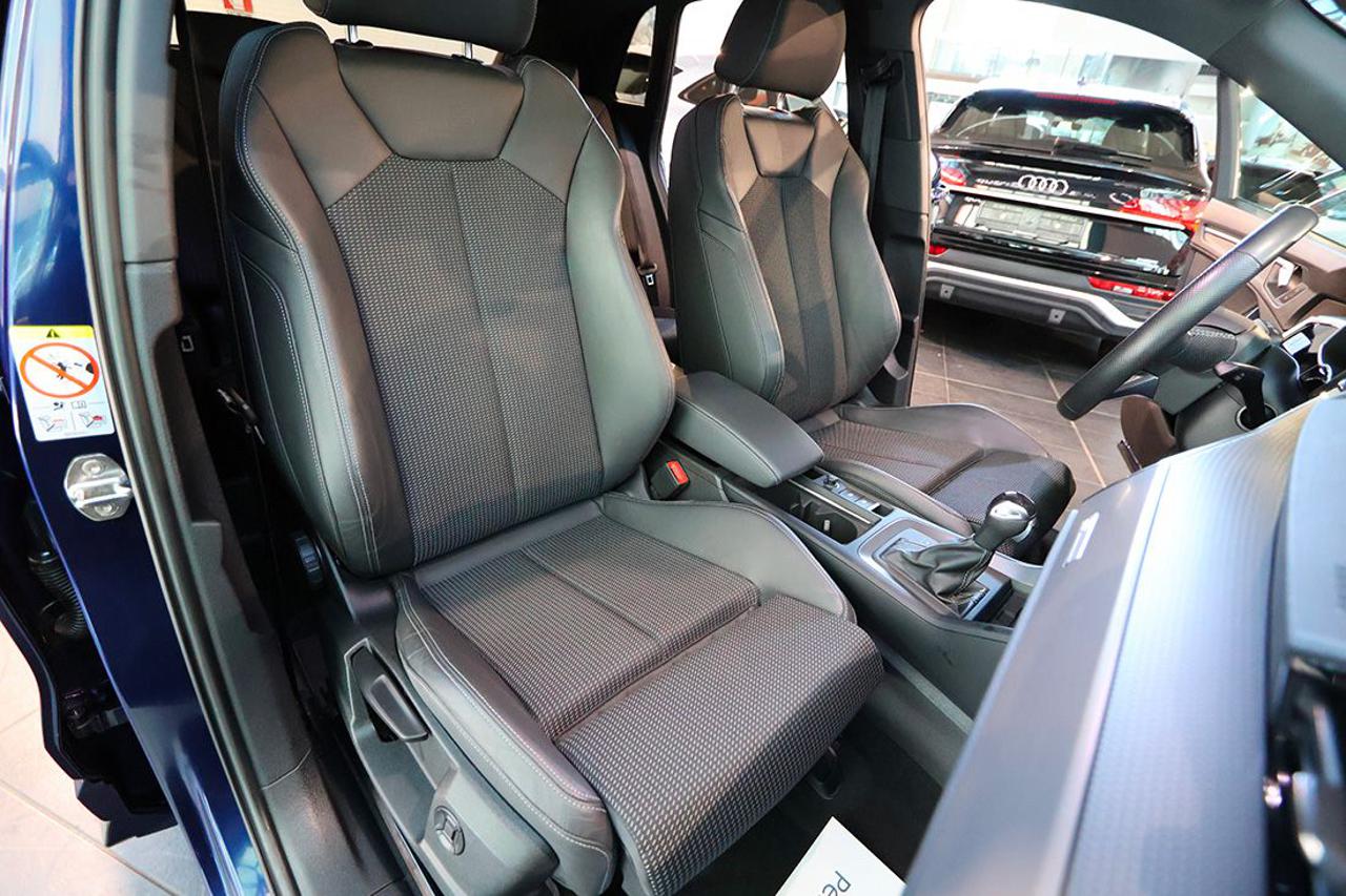 AUDI Q3 35 TDI S-Tronic S-Line - 17