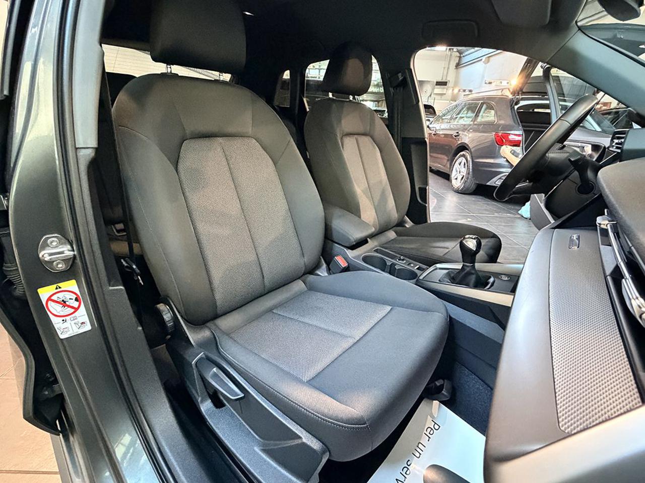 AUDI A3 35 TFSI Sportback S-Line - 16