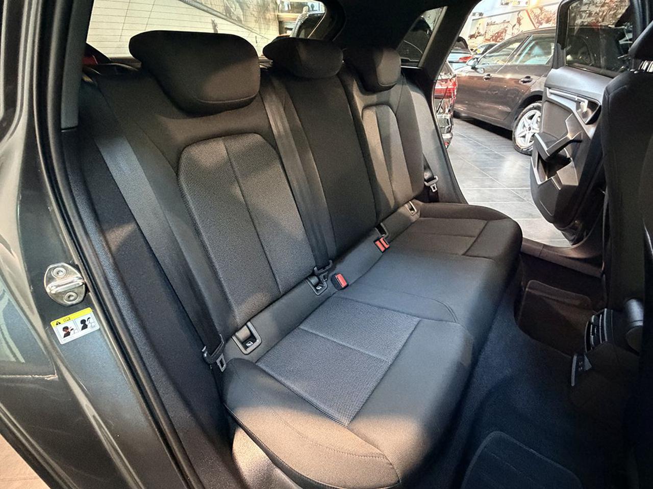 AUDI A3 35 TFSI Sportback S-Line - 19