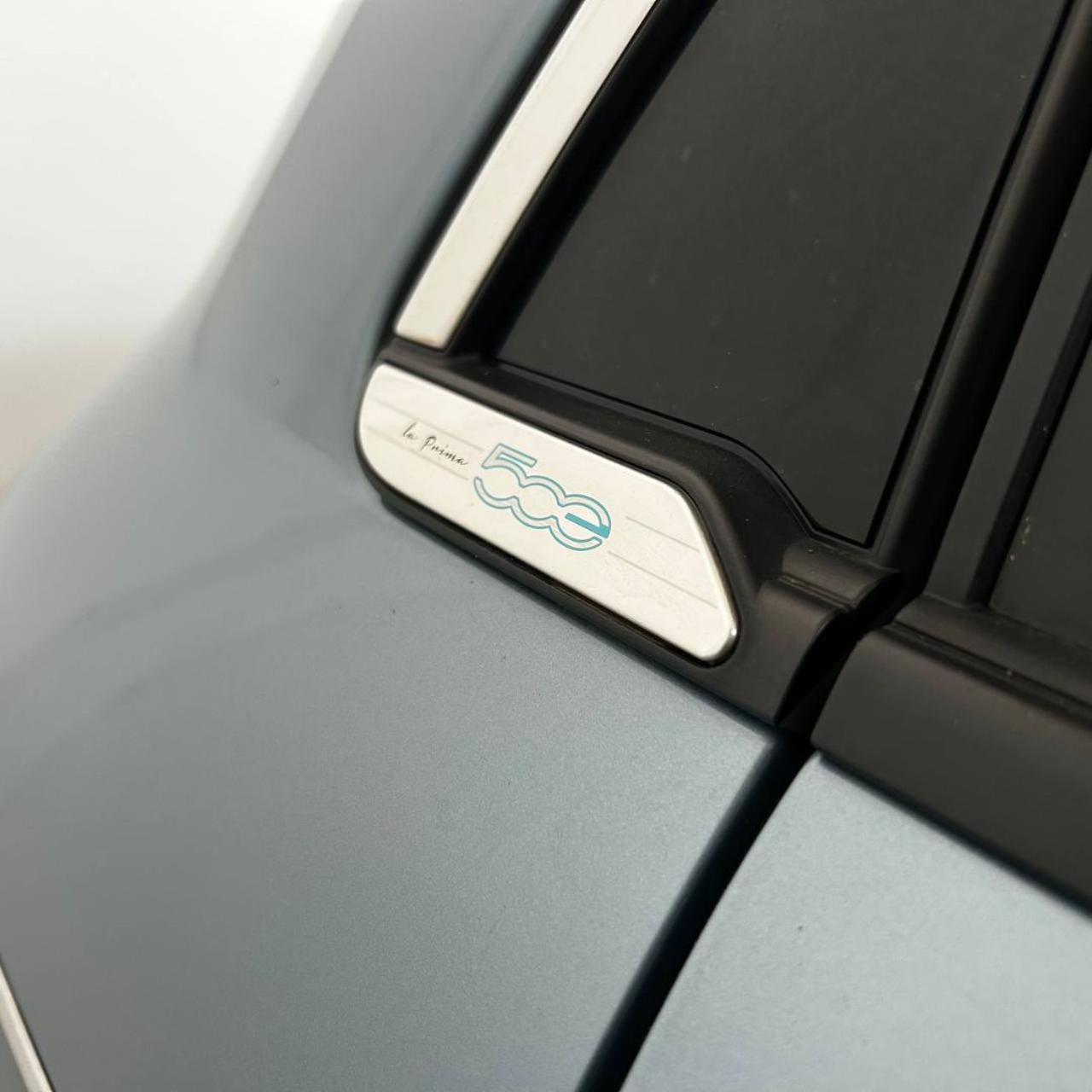 FIAT 500e 3+1 42 kWh La Prima 320 Km autonomia - 38