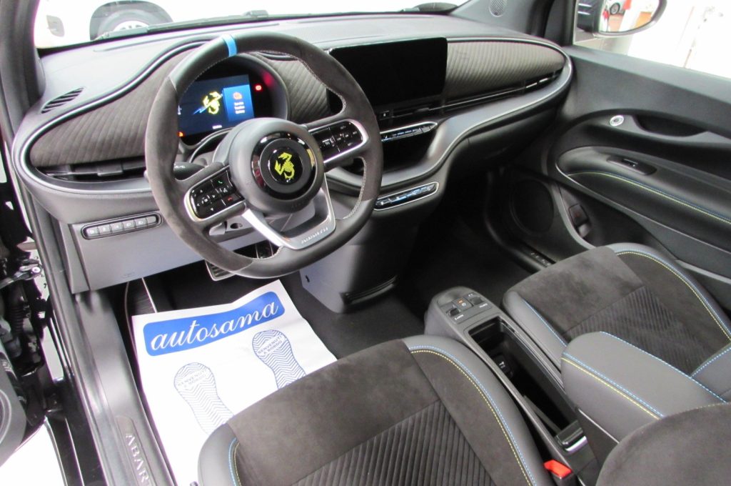 ABARTH 500e Turismo - 8