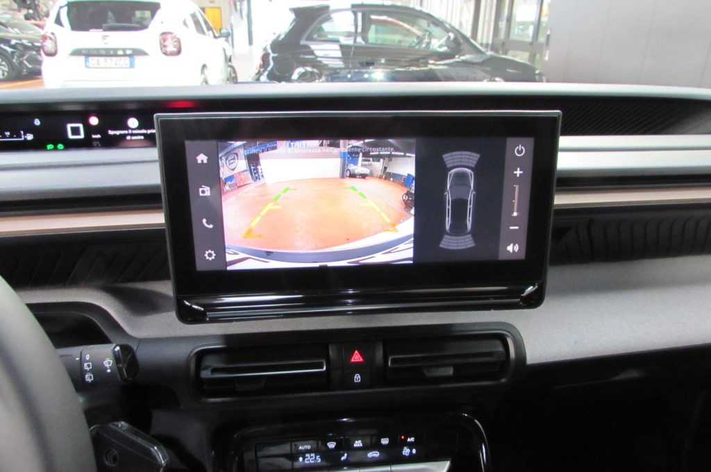 CITROEN C3 Aircross 1.2 PureTech Turbo 100 CV Plus - 11