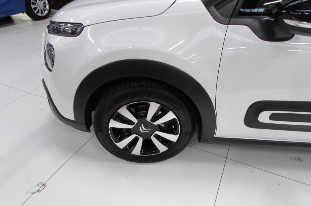 CITROEN C3 PureTech 83 S&S Max - 6