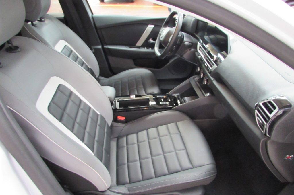 CITROEN C4 PureTech 130 S&S EAT8 Max - 18