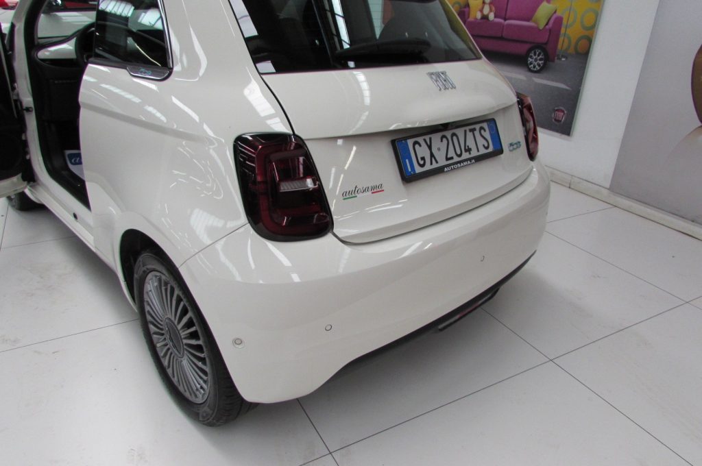 FIAT 500e 3+1 42 kWh AUTONOMIA 320Km. - 16