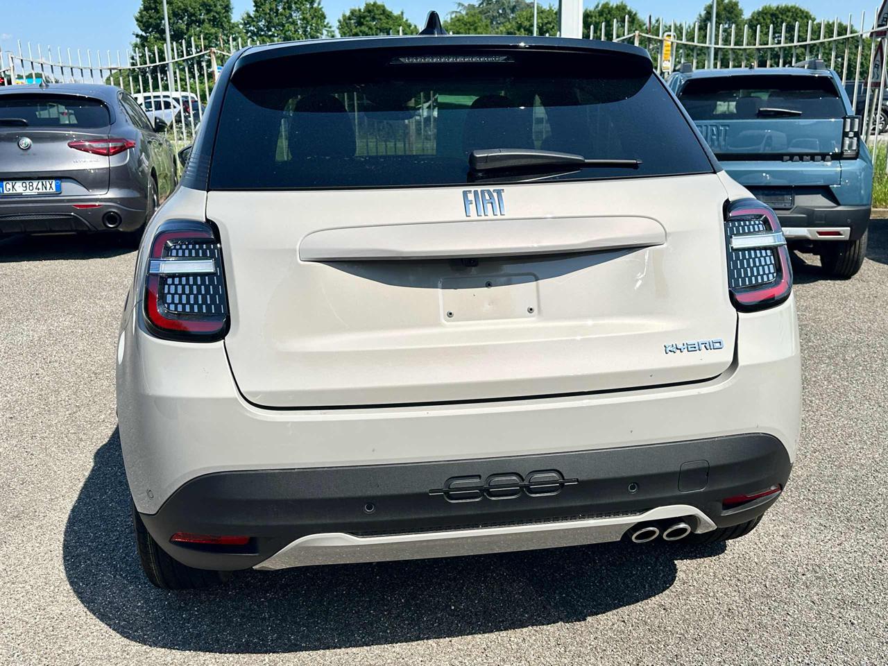 FIAT 600 Hybrid 145 CV DCT MHEV La Prima km zero - 6