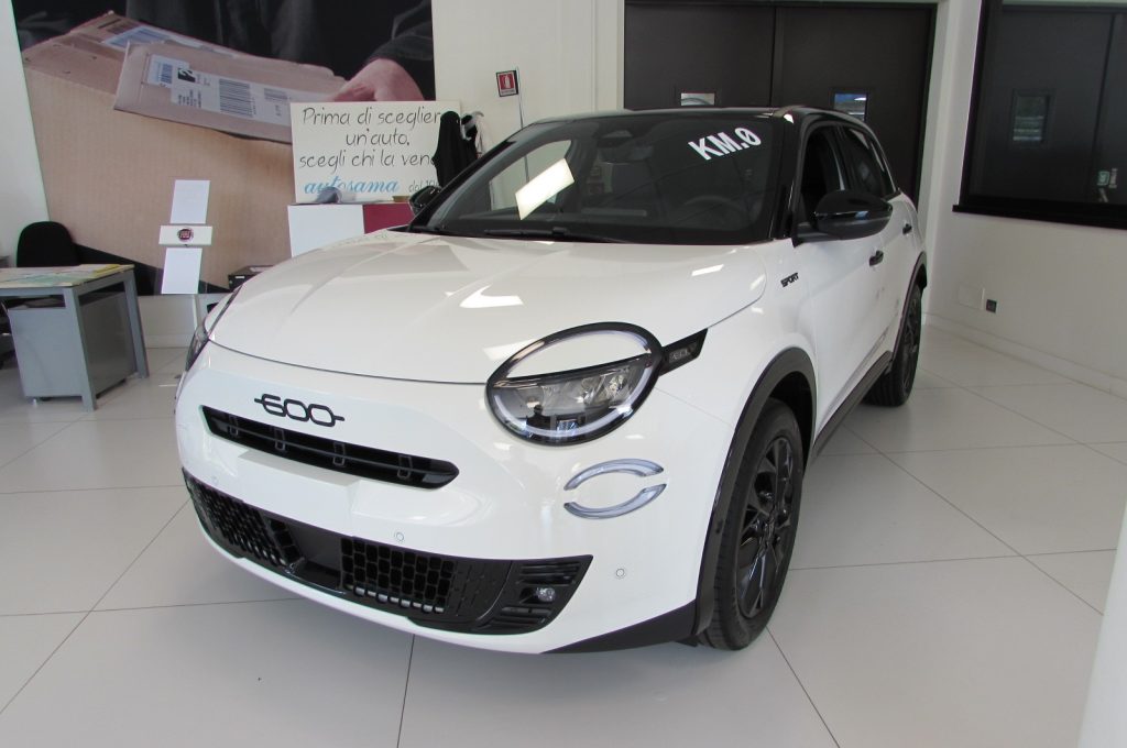 FIAT 600 Hybrid 145 CV DCT MHEV Sport KM ZERO - 2