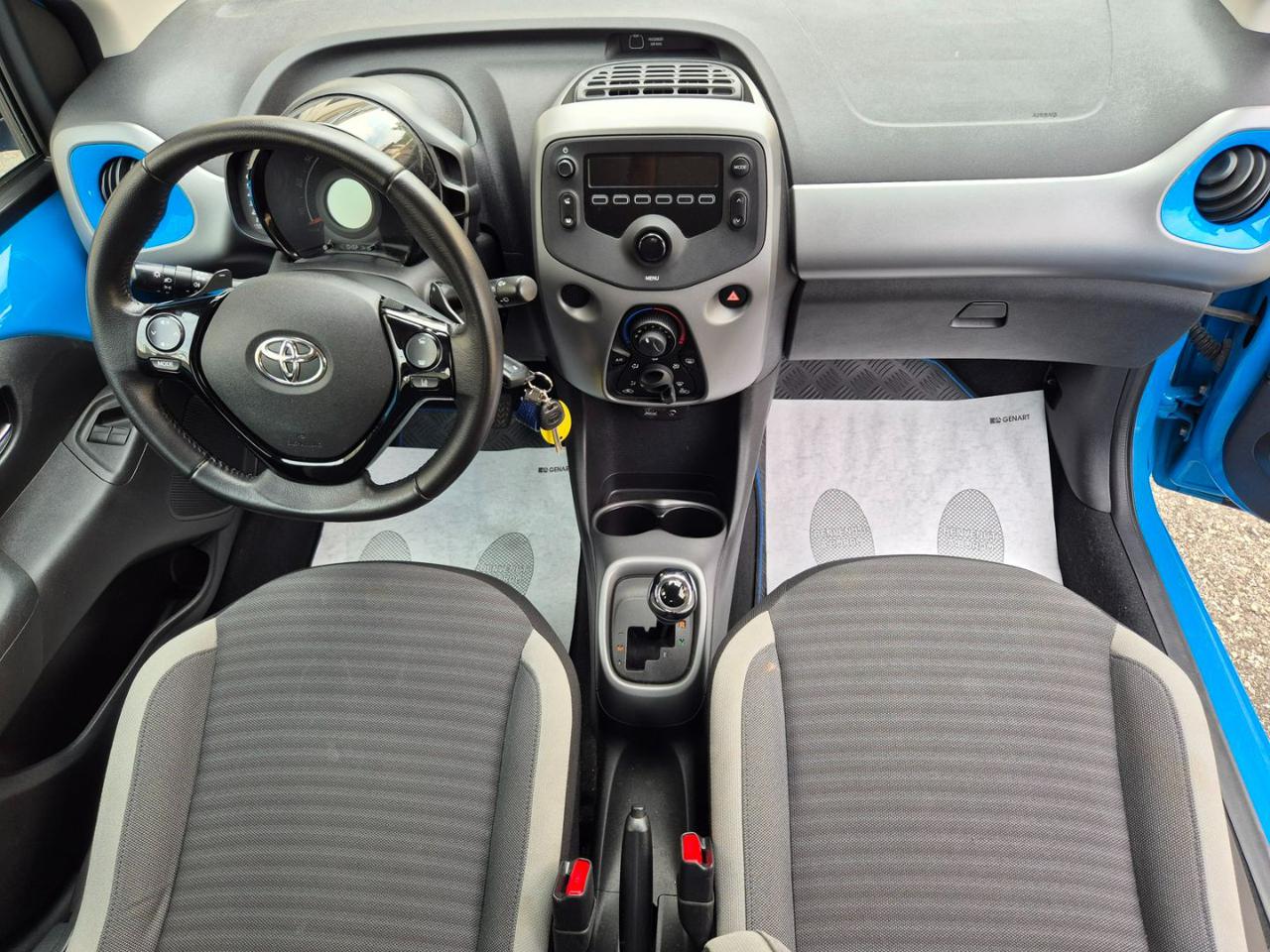 TOYOTA Aygo Connect 1.0 VVT-i 72 CV 5 porte x-cool MMT - 16