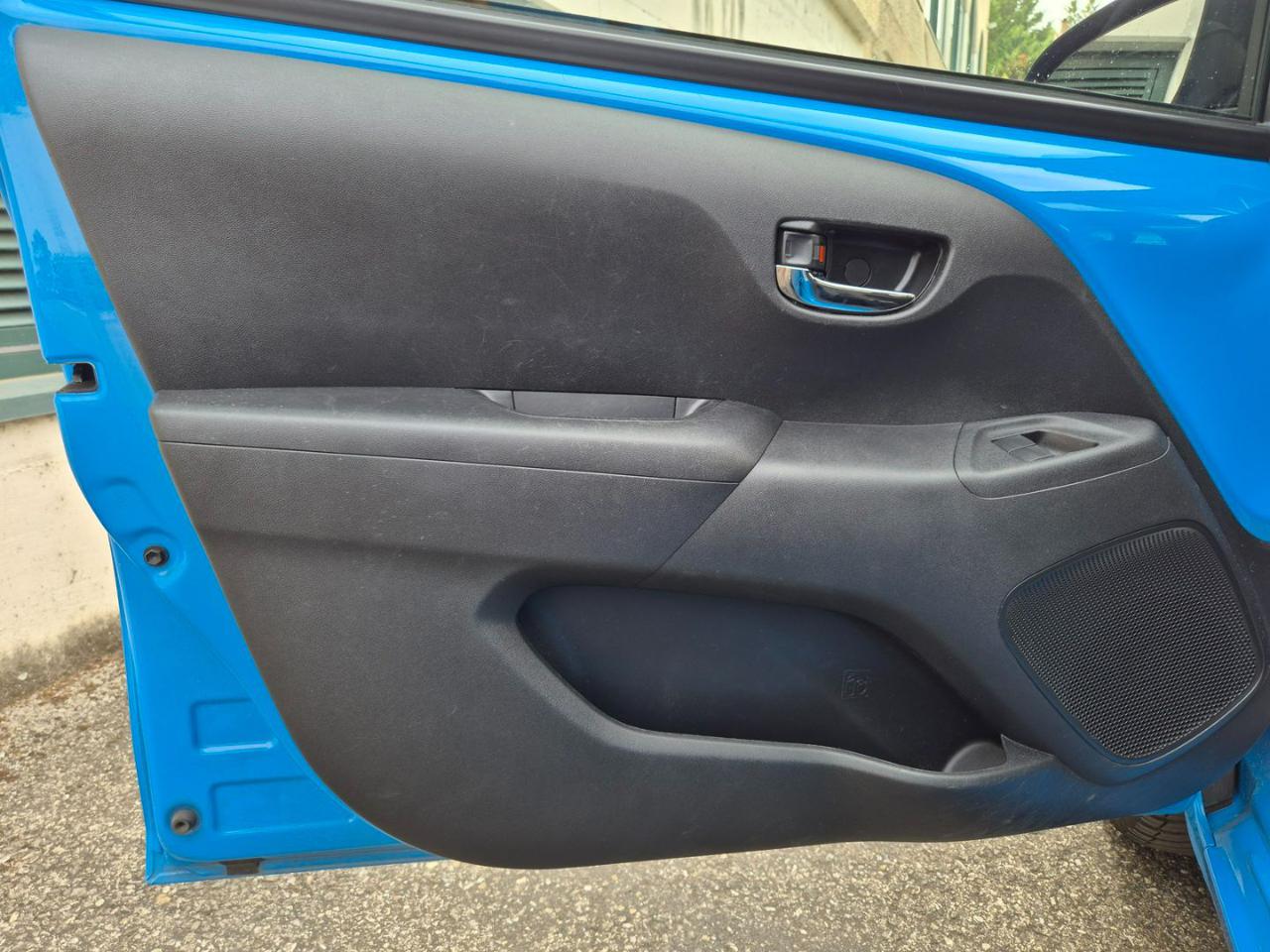 TOYOTA Aygo Connect 1.0 VVT-i 72 CV 5 porte x-cool MMT - 13