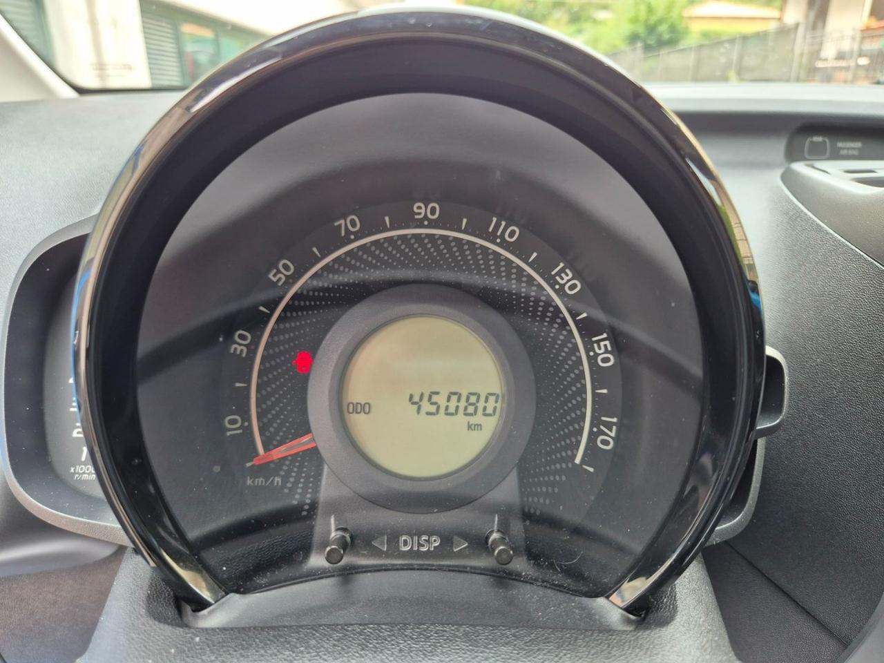 TOYOTA Aygo Connect 1.0 VVT-i 72 CV 5 porte x-cool MMT - 17