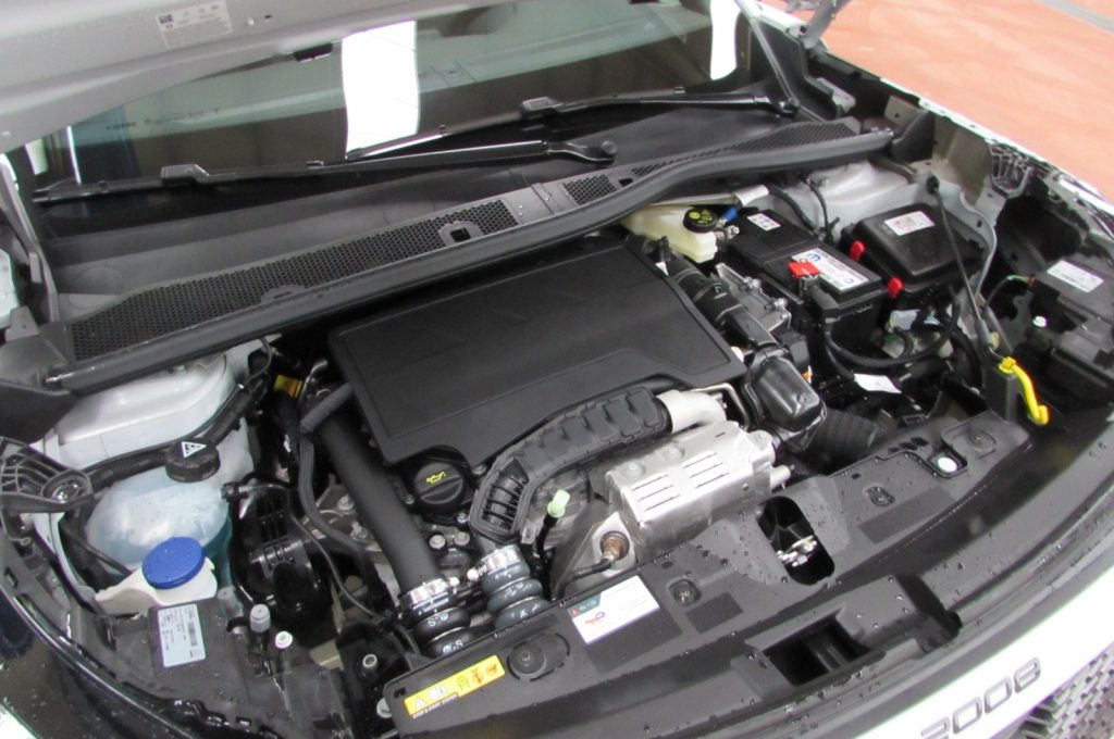 PEUGEOT 2008 Turbo benzina 100cv Style KM ZERO - 19