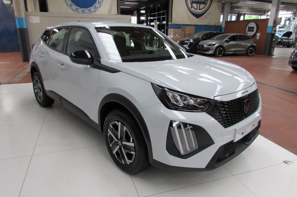 PEUGEOT 2008 Turbo benzina 100cv Style KM ZERO - 3