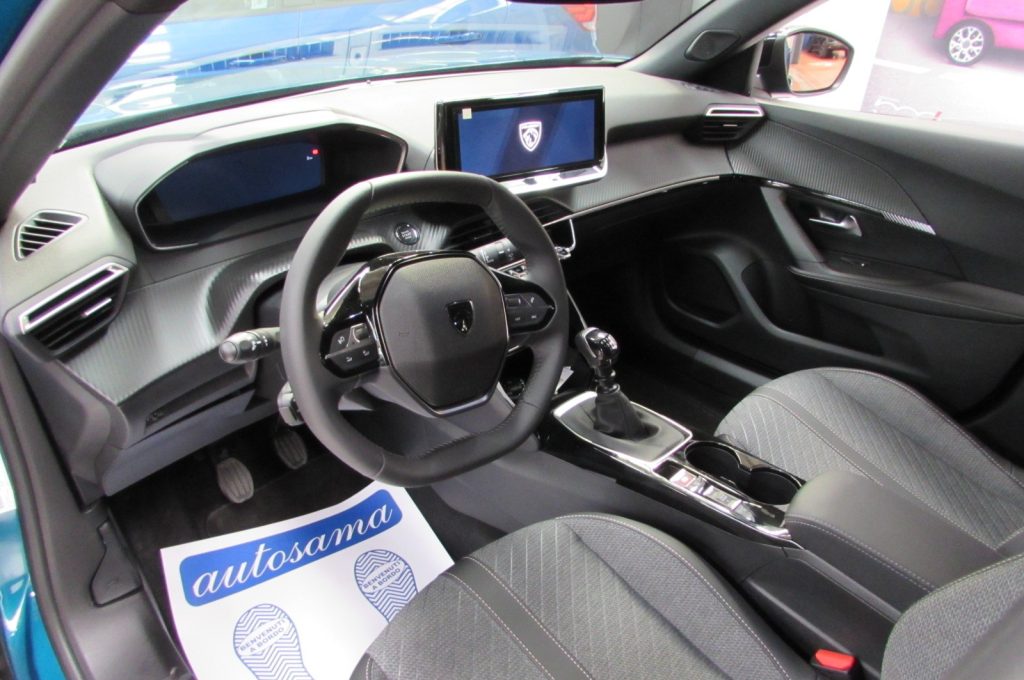 PEUGEOT 2008 PureTech 100 S&S Allure - 7