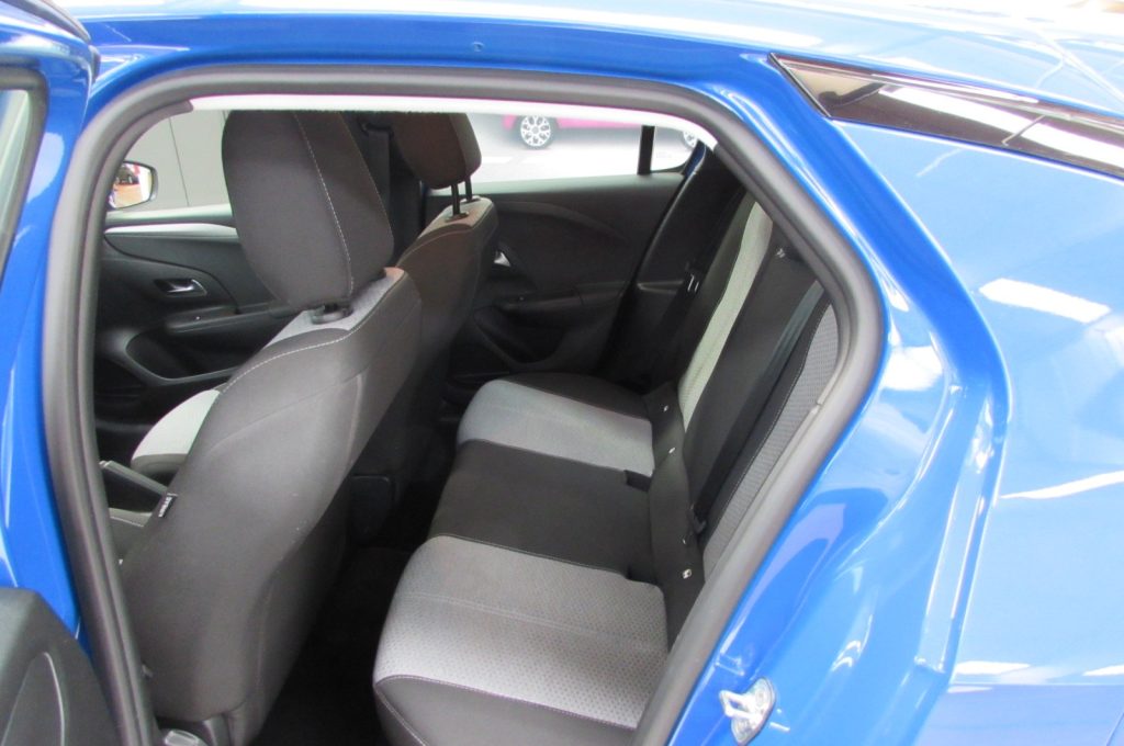 OPEL Corsa 1.2 100 CV Edition - 12