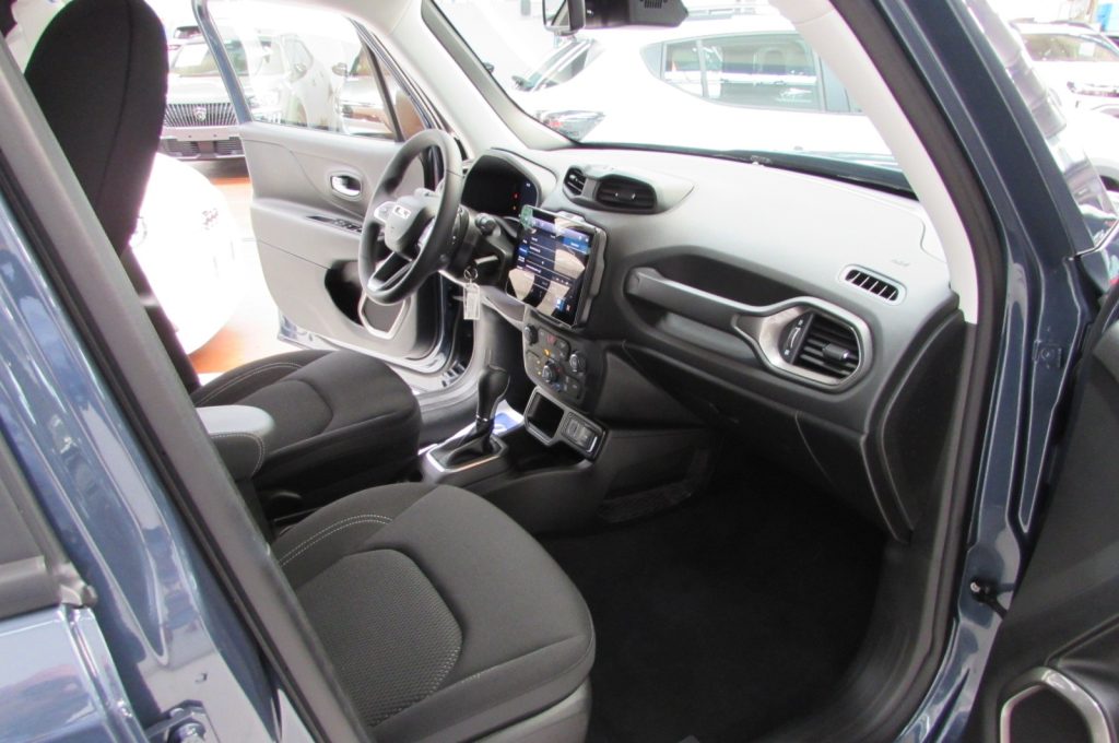 JEEP Renegade 1.5 Turbo 130cv T4 MHEV Altitude Km.12.330 - 18