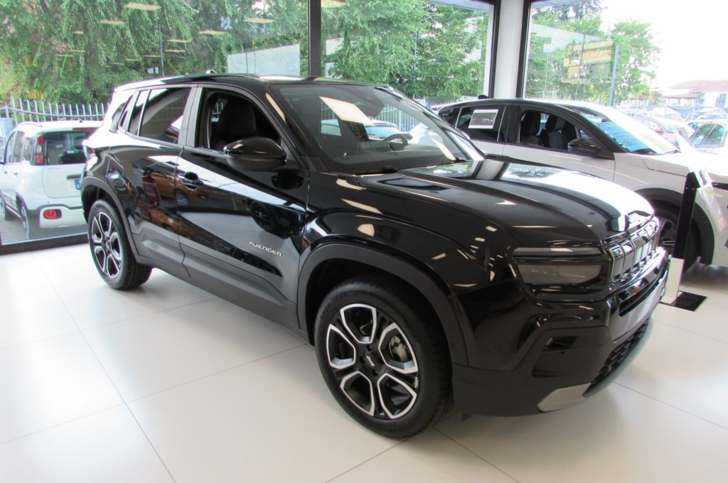 JEEP Avenger 1.2 Turbo 100 CV Summit KMZERO - 2