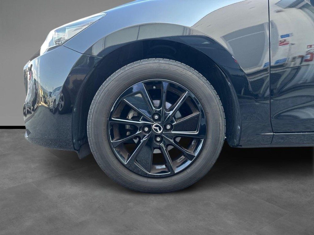 MAZDA 2 1.5 e-Skyactiv-G 90 CV M Hybrid Homura - 4