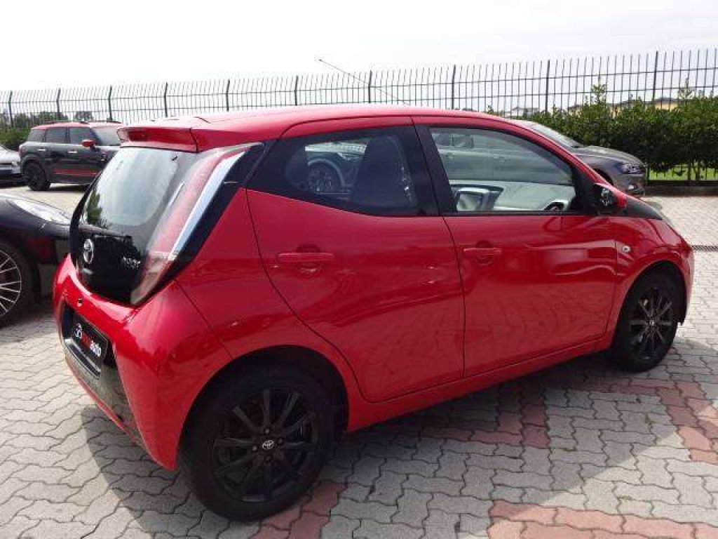 TOYOTA Aygo Aygo II 2016 5p 1.0 x-clusiv - 4