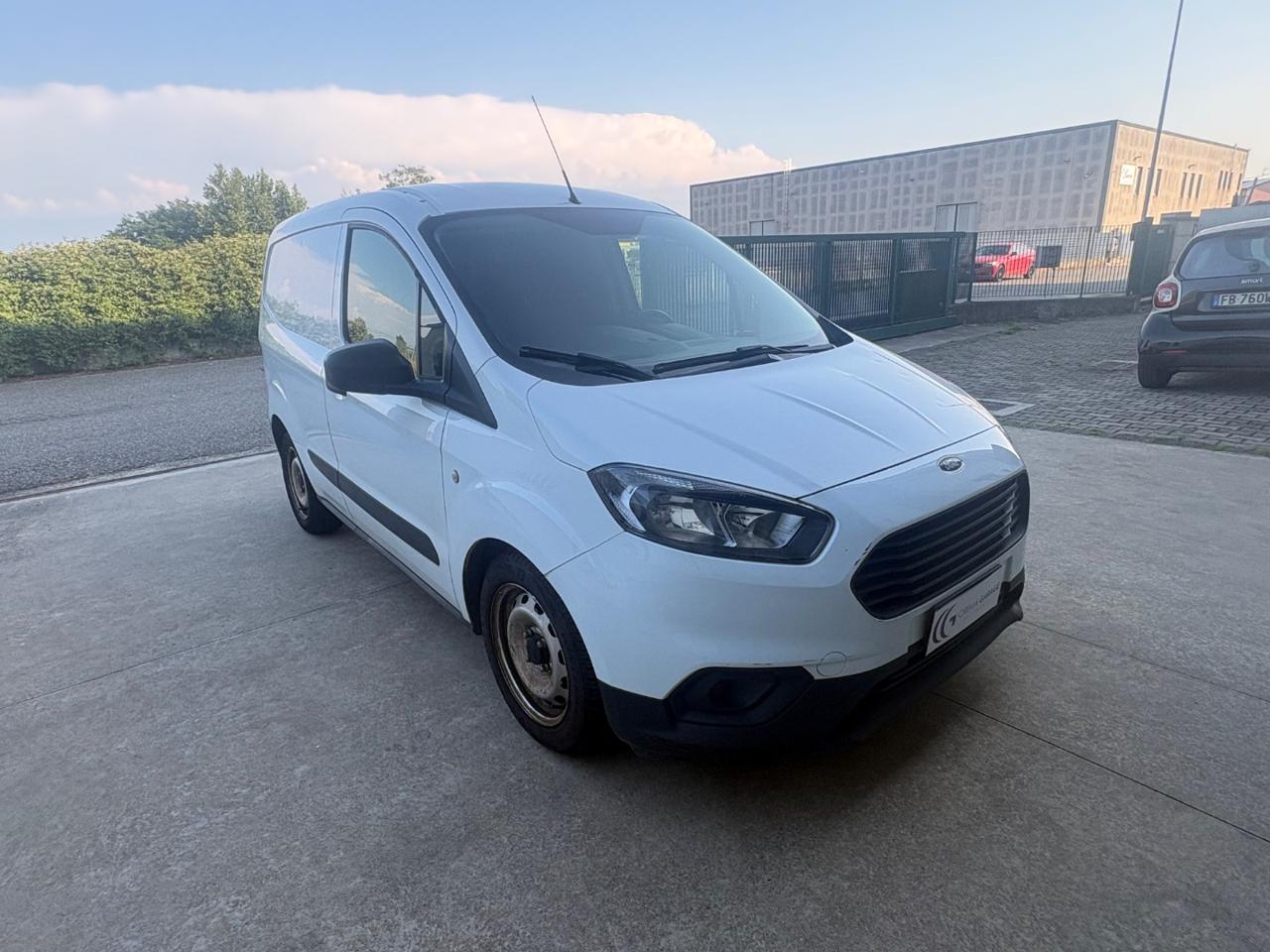 FORD Transit Courier 1.5 TDCi 75CV Van Entry - 7