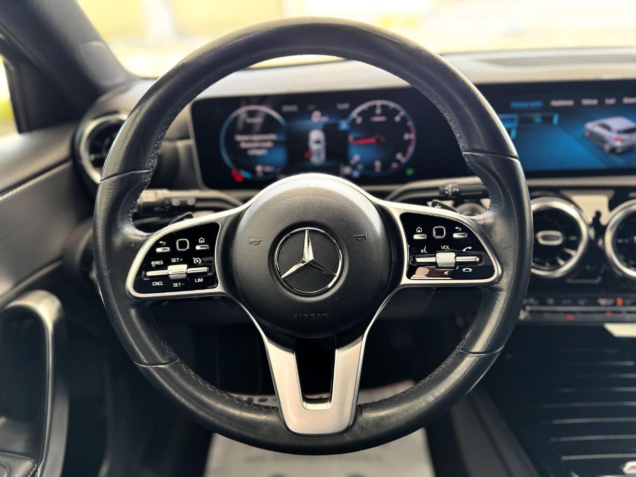 MERCEDES-BENZ A 180 d Automatic Sport (Navi/Retro/Unipro.) - 18