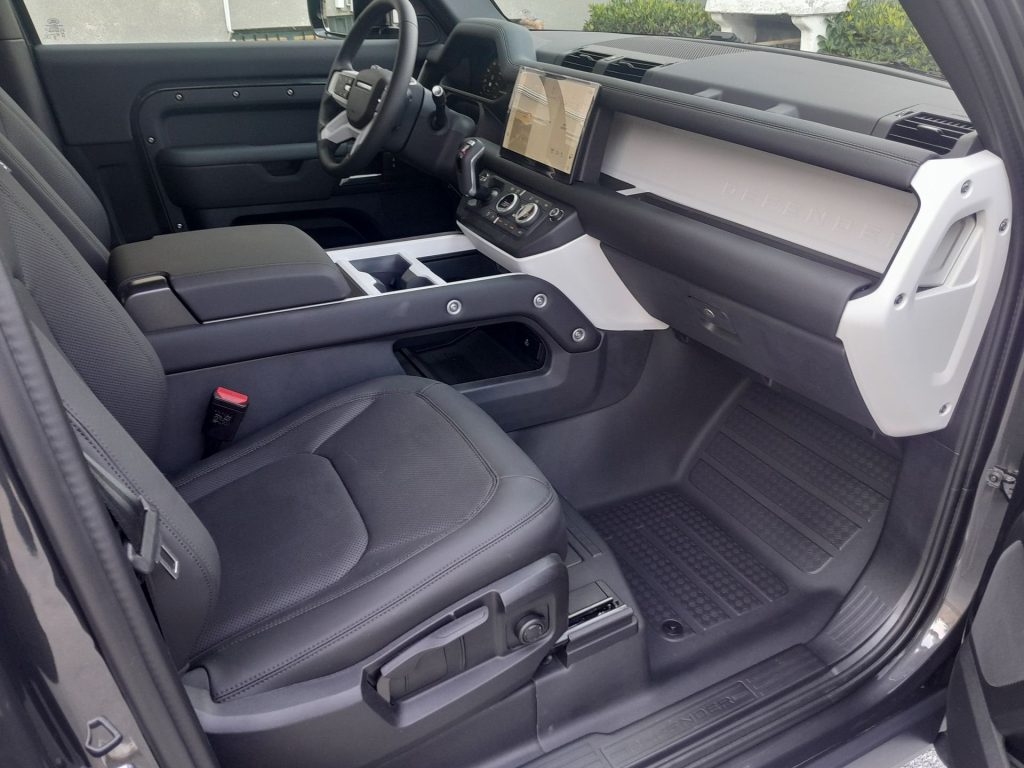 LAND ROVER Defender D200 AWD Auto 90 S IVA ESPOSTA - 10