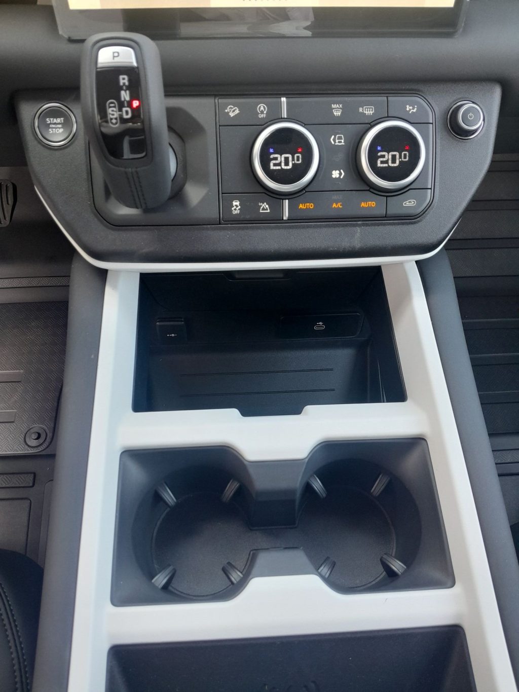 LAND ROVER Defender D200 AWD Auto 90 S IVA ESPOSTA - 14