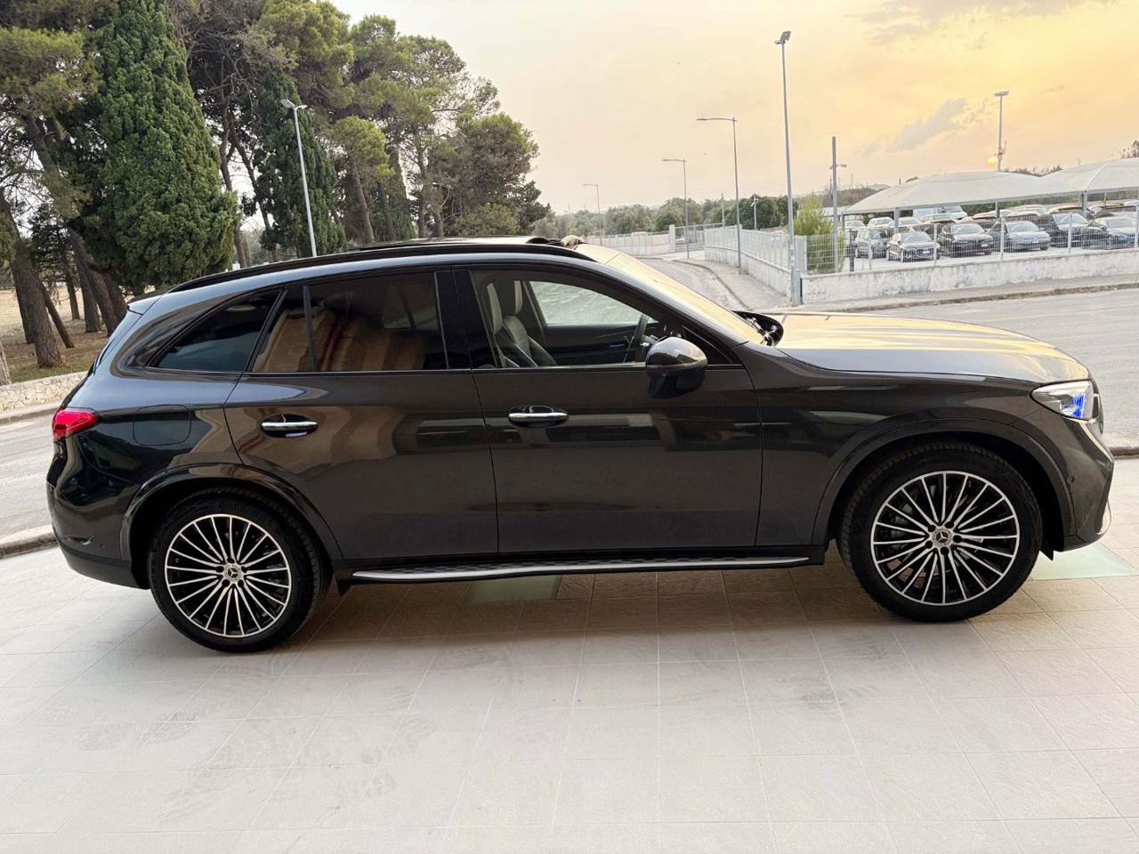 MERCEDES-BENZ GLC 220 d 4Matic Mild Hybrid AMG Premium Pack Night. - 4