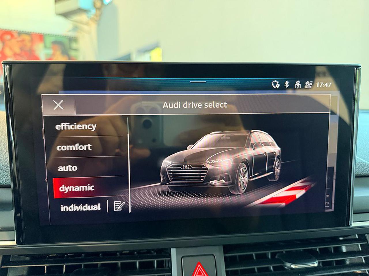 AUDI A4 allroad 40 TDI S-Tronic Identity Contrast - 25