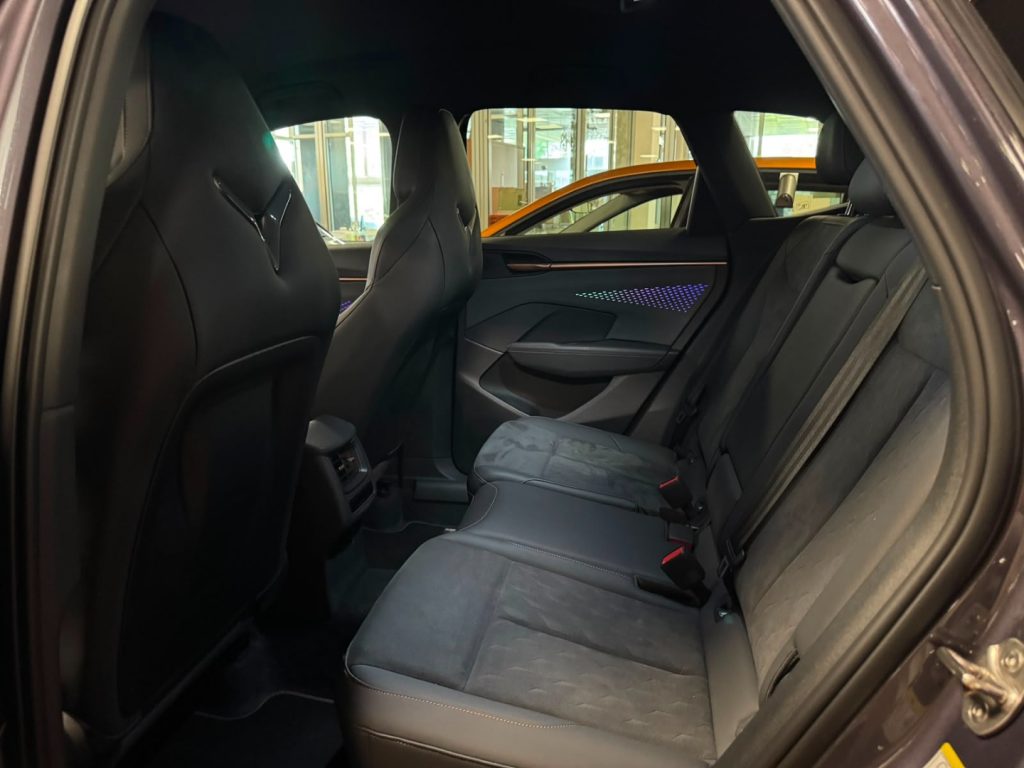 CUPRA Terramar 1.5 e-Hybrid DSG - 6