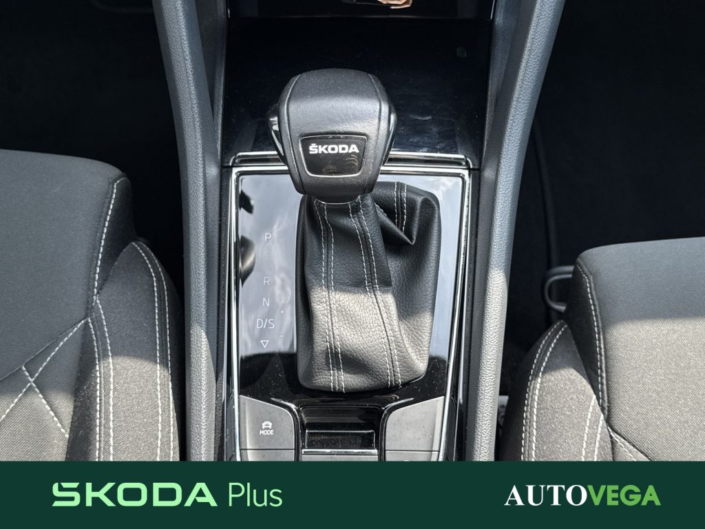 SKODA Karoq 1.5 tsi sportline dsg - 11