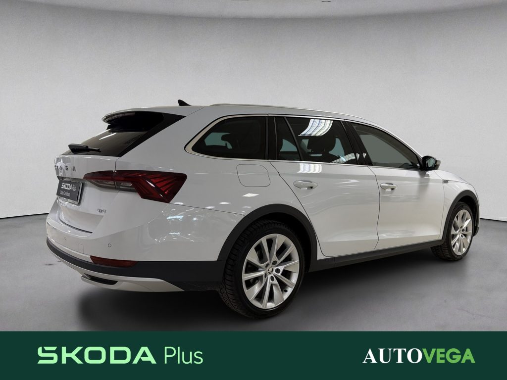 SKODA Octavia wagon 2.0 tdi evo scout 4x4 150cv dsg - 4