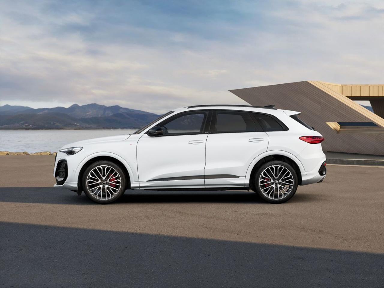 AUDI Q5 TDI 150 kW mHEV+ S tronic quattro S line edition - 4