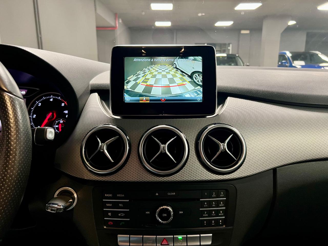 MERCEDES-BENZ B 200 d Automatic 4Matic Sport - 14