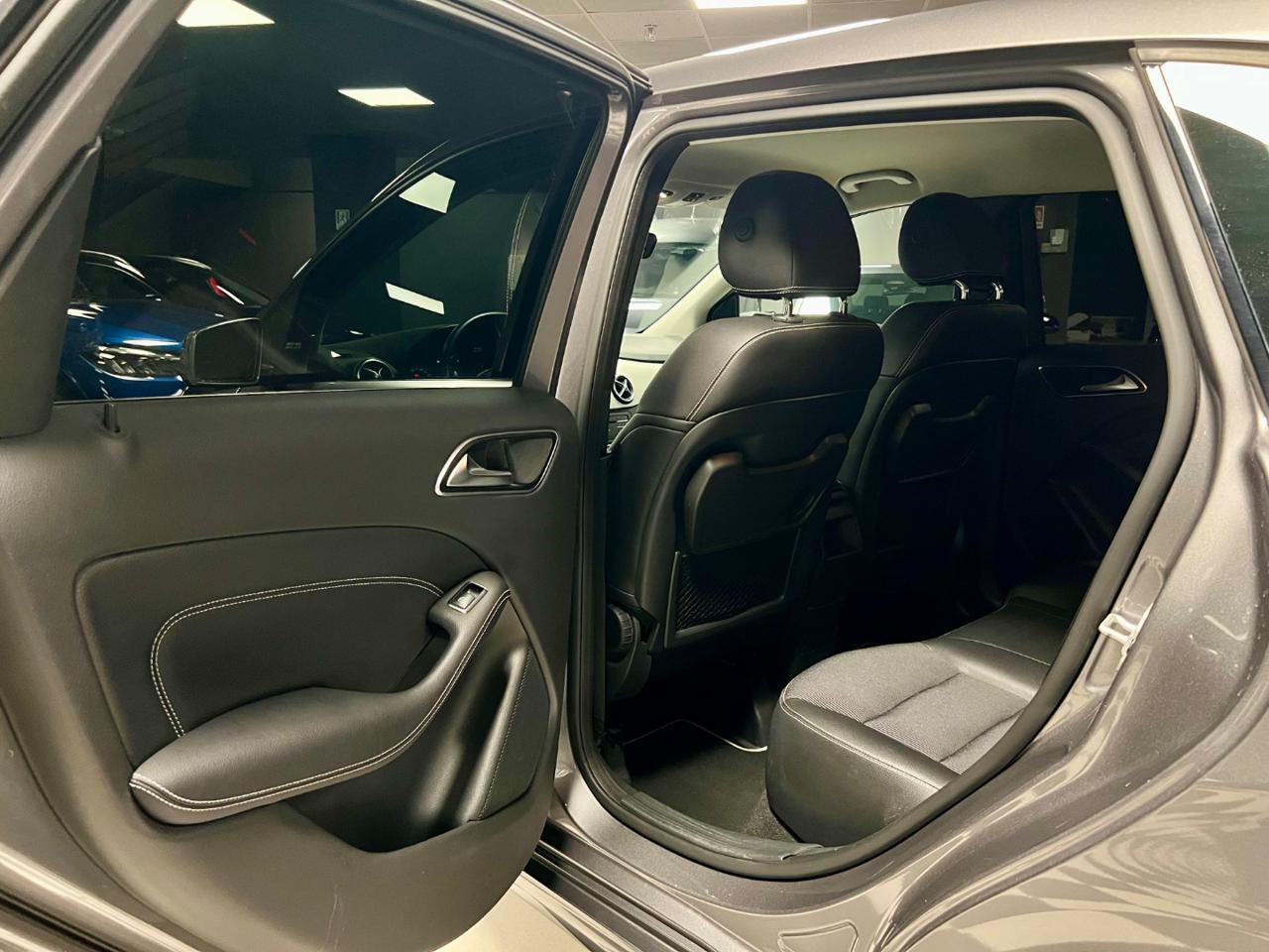 MERCEDES-BENZ B 200 d Automatic 4Matic Sport - 7