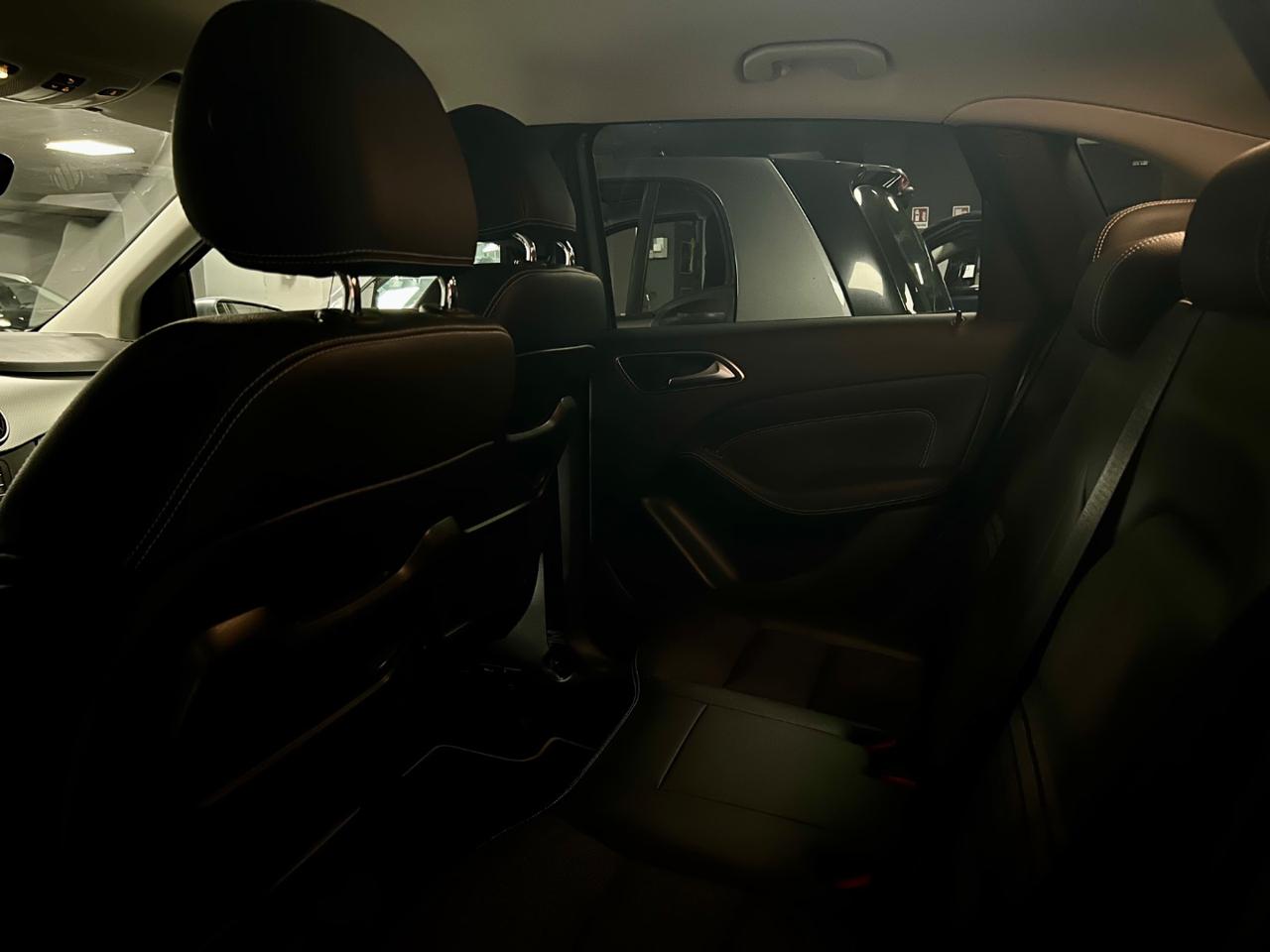 MERCEDES-BENZ B 200 d Automatic 4Matic Sport - 22