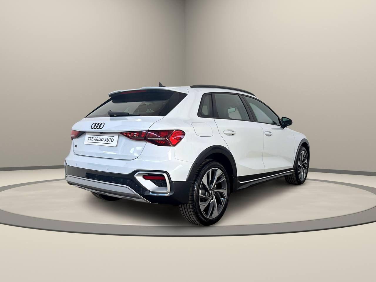 AUDI A3 allstreet TDI 150 CV S tronic Identity Contrast - 5
