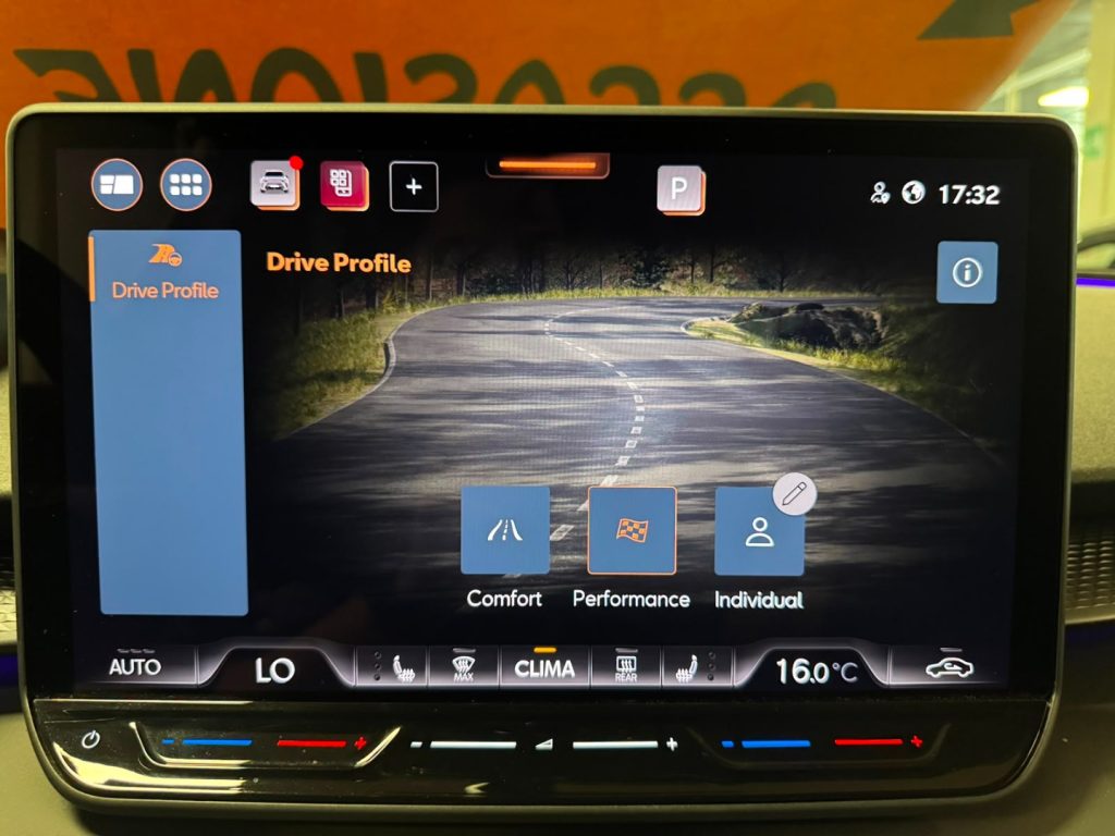 CUPRA Terramar 1.5 e-Hybrid DSG 19EDGE IMMERS. C/GRIMALDI SP.DAY - 33