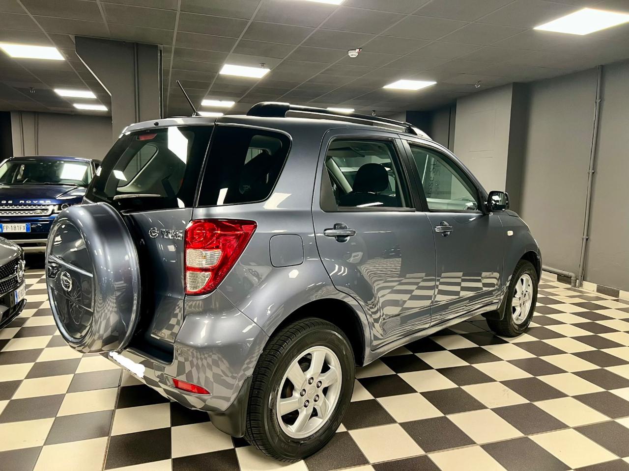 DAIHATSU Terios 1.5 4WD SXA Green Powered - 4