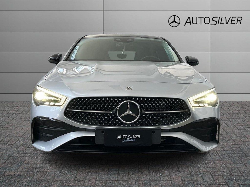 MERCEDES-BENZ CLA 200 d Automatic Shooting Brake AMG Line Premium - 3