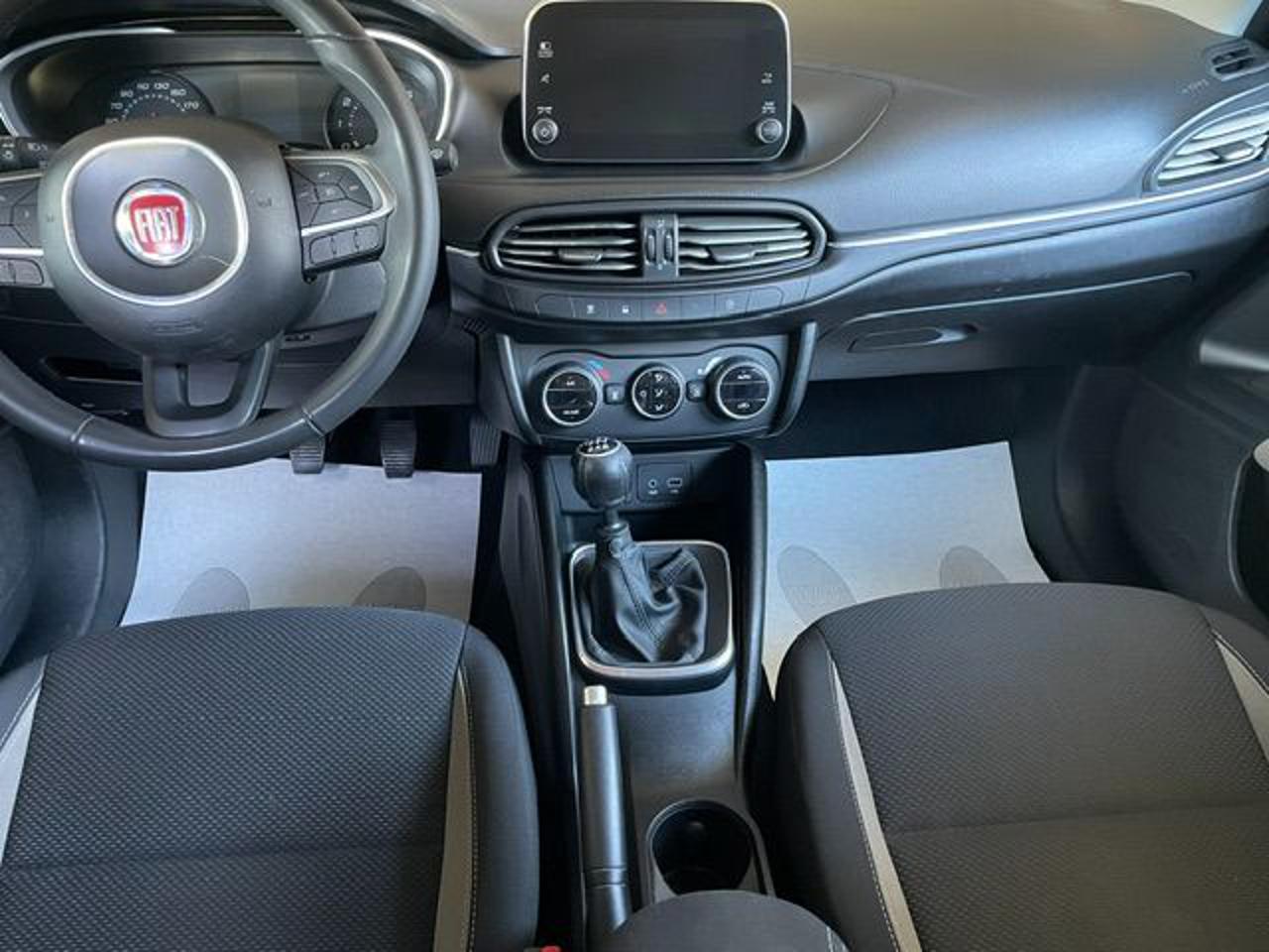 FIAT Tipo 1.4 SW Lounge - 12