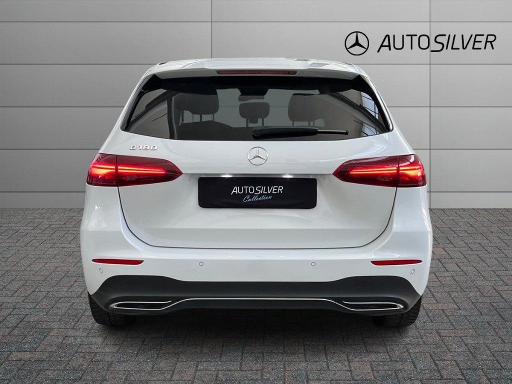 MERCEDES-BENZ B 180 Automatic Progressive Advanced Plus - 4
