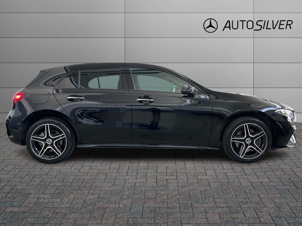 MERCEDES-BENZ A 250 e hybrid EQ AMG Line Advanced Plus - 5