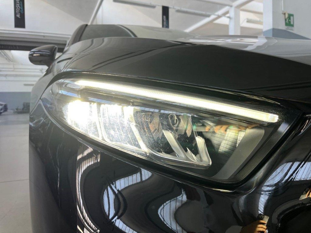 MERCEDES-BENZ A 250 e hybrid EQ AMG Line Advanced Plus - 7