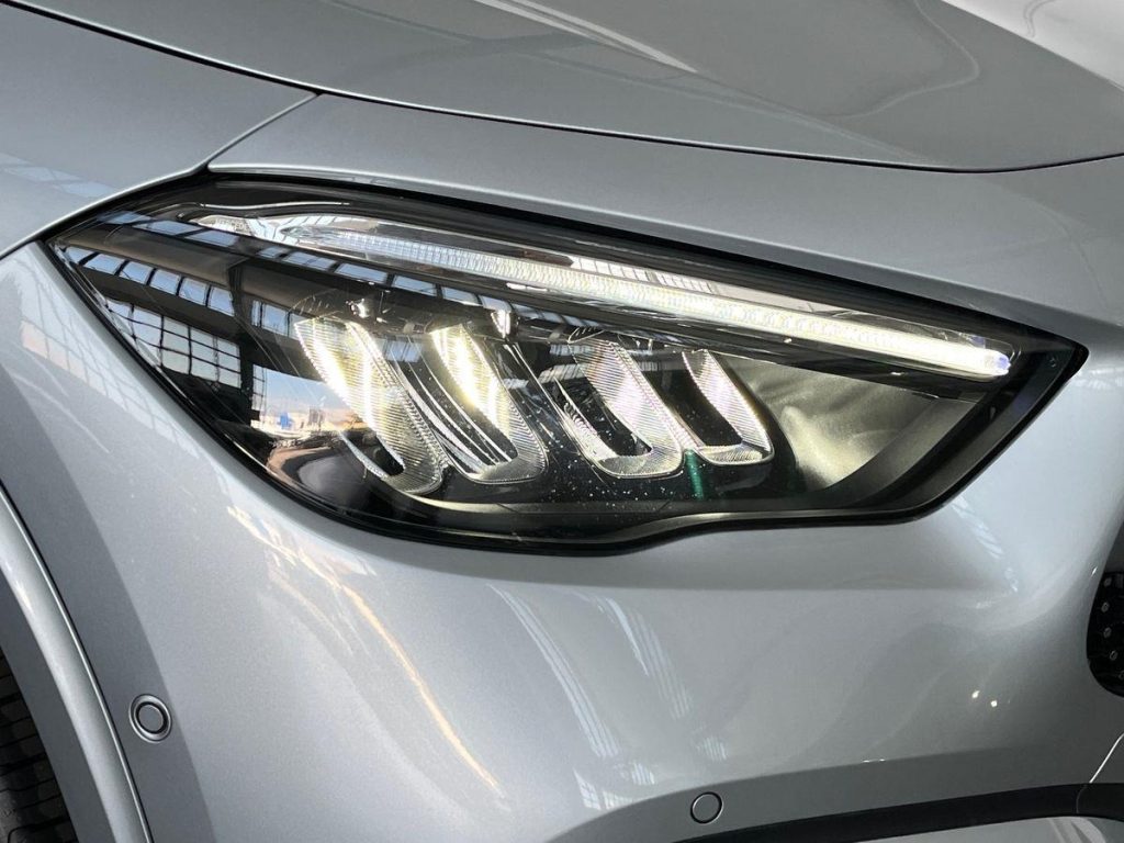 MERCEDES-BENZ GLA 250 e hybrid EQ AMG Line Premium - 17